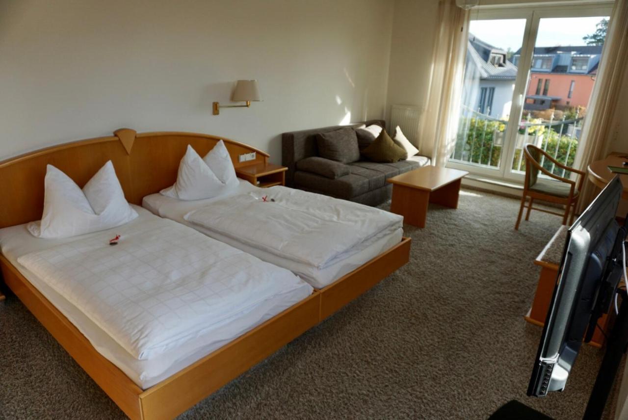Engelberg 24H Check In Hotel Wangen im Allgaeu Bagian luar foto